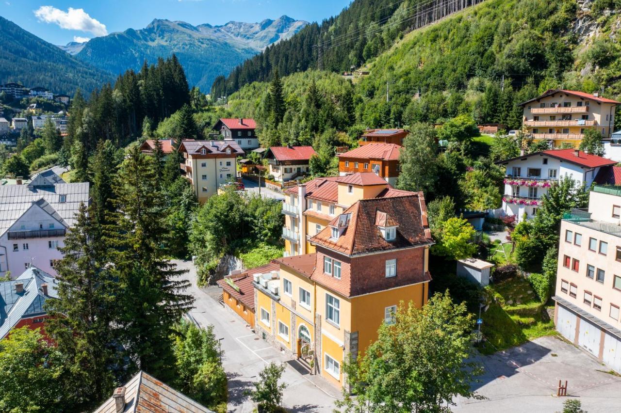 Hotel Bristol Bad Gastein Exterior photo